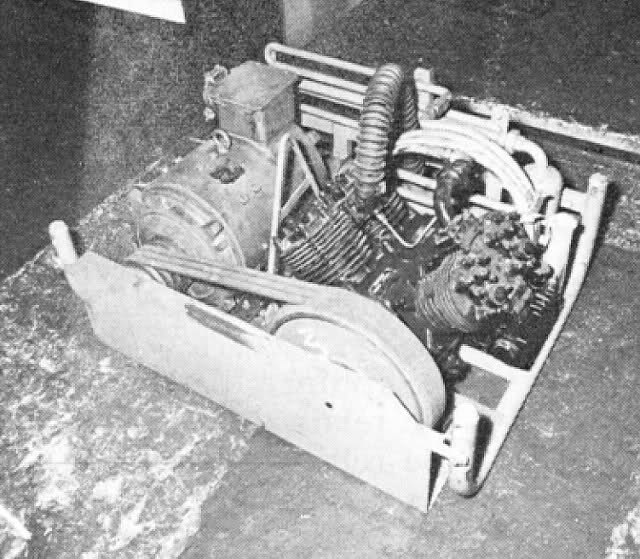 Le groupe moto-compresseur 241CV Westinghouse.
