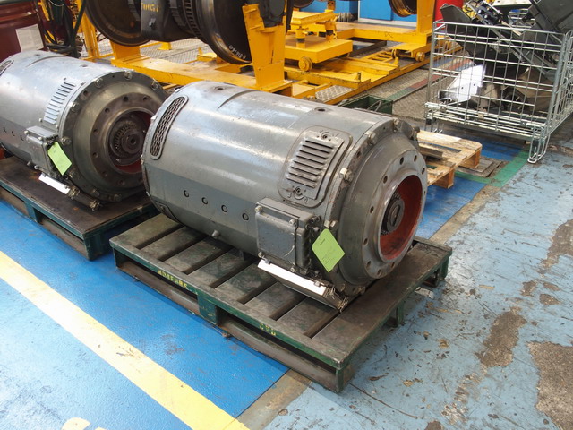 L'imposant moteur MF1 de 1450 kg. (auteur)